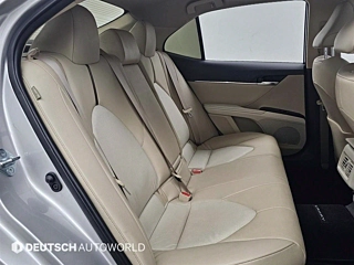 TOYOTA CAMRY XV70  2.5 XLE Hybrid 2021
