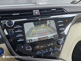 TOYOTA CAMRY XV70  2.5 XLE Hybrid 2021
