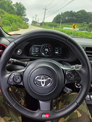TOYOTA 86 GR  2.4 Standard 2024