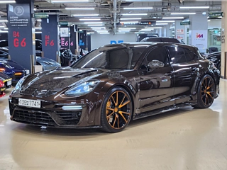 PORSCHE PANAMERA 971 2018