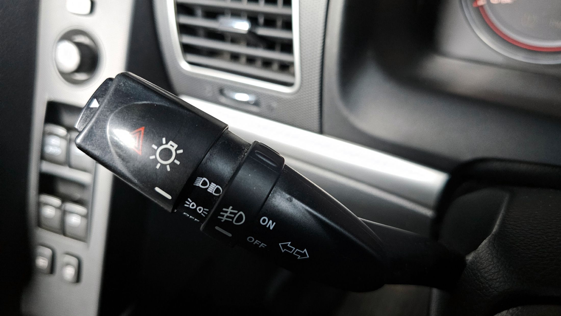 SSANGYONG KORANDO C 2012