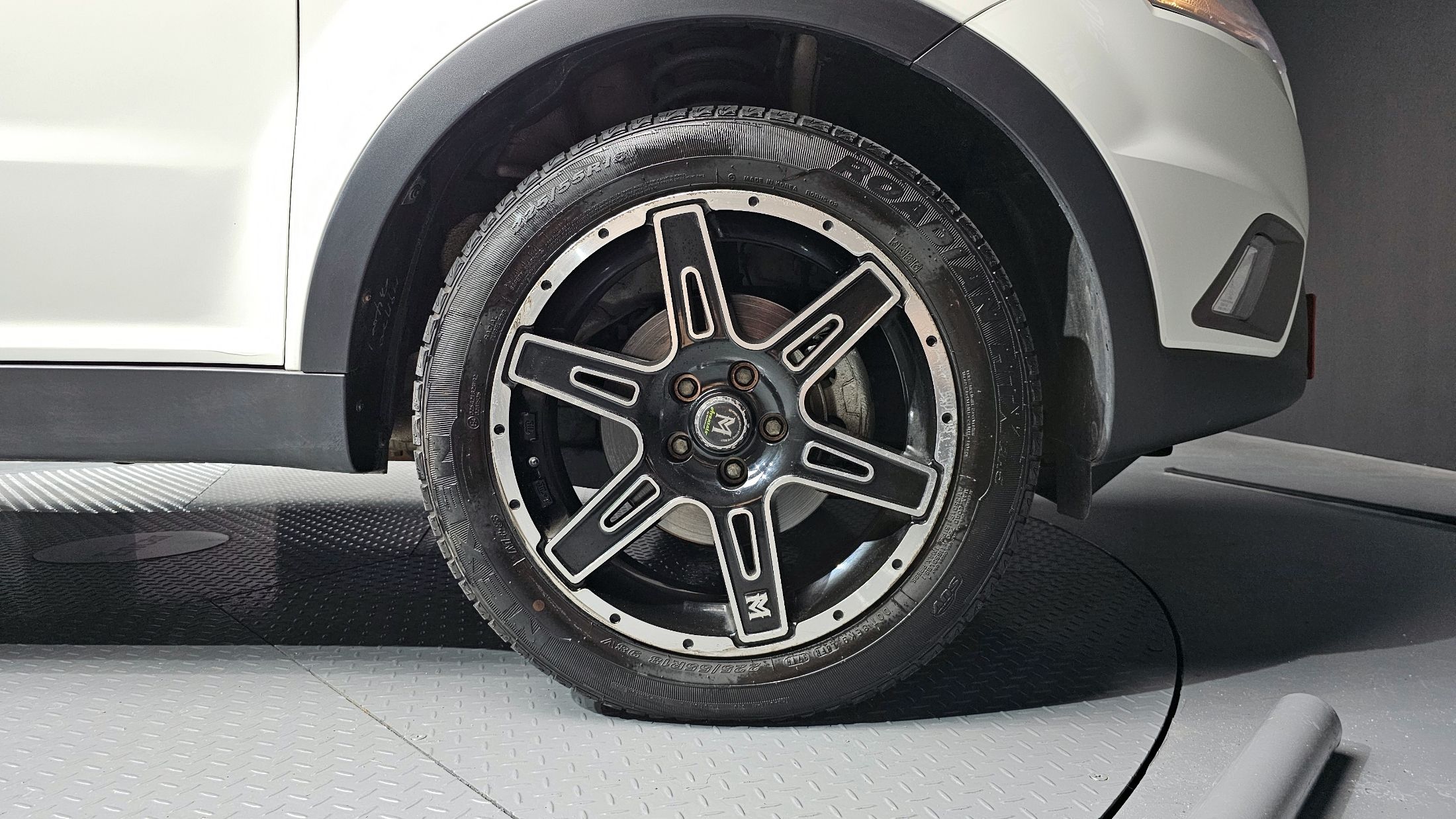 SSANGYONG KORANDO C 2012