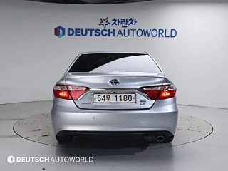 TOYOTA CAMRY XV70 2017
