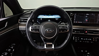 KIA K5  3 GENERATION 1.6 Turbo 2021