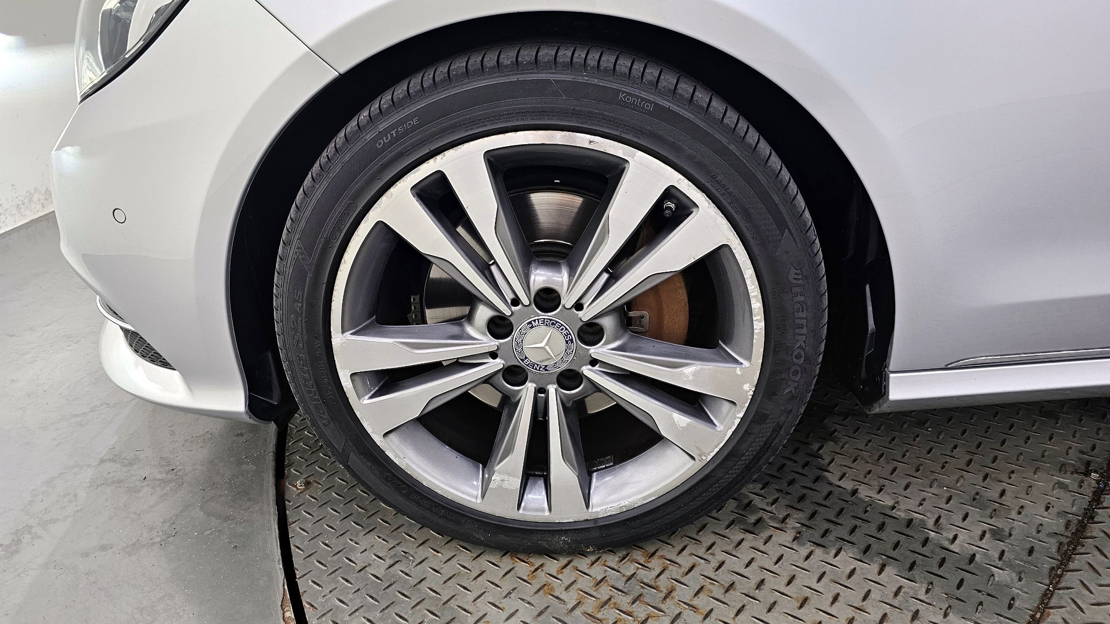 MERCEDES BENZ E-CLASS W212 2016