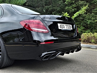 MERCEDES BENZ E-CLASS W213 2017