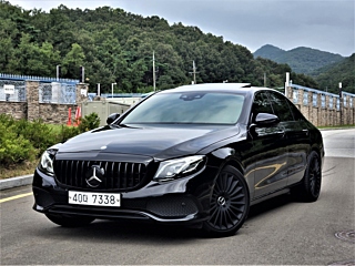 MERCEDES BENZ E-CLASS W213 2017