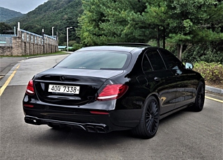 MERCEDES BENZ E-CLASS W213 2017