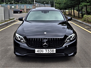 MERCEDES BENZ E-CLASS W213 2017