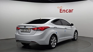 HYUNDAI AVANTE MD