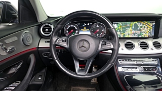 MERCEDES BENZ E-CLASS W213 2017