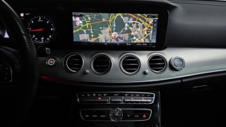 MERCEDES BENZ E-CLASS W213 2017