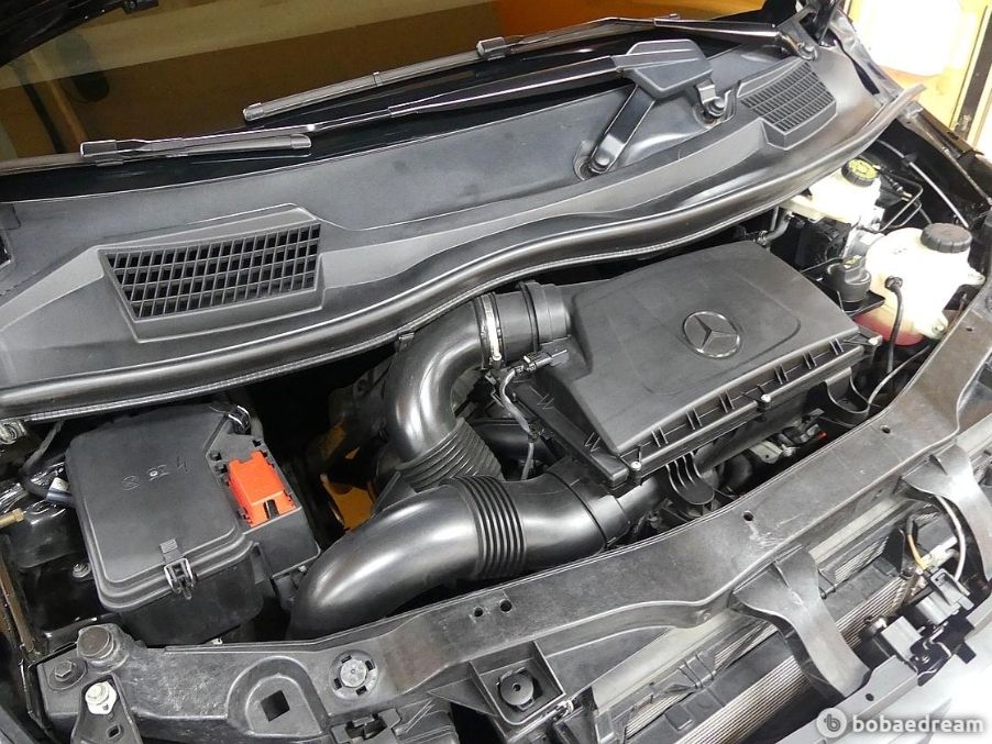 MERCEDES BENZ V-CLASS 2020