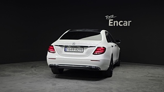 MERCEDES BENZ E-CLASS W213 2017