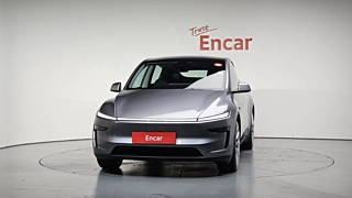 TESLA MODEL Y 2025