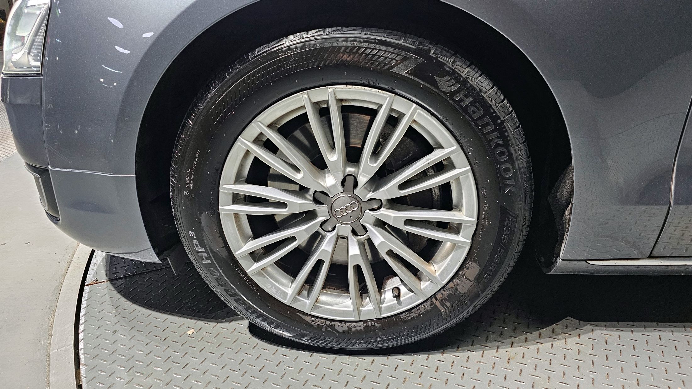 AUDI A8 2014
