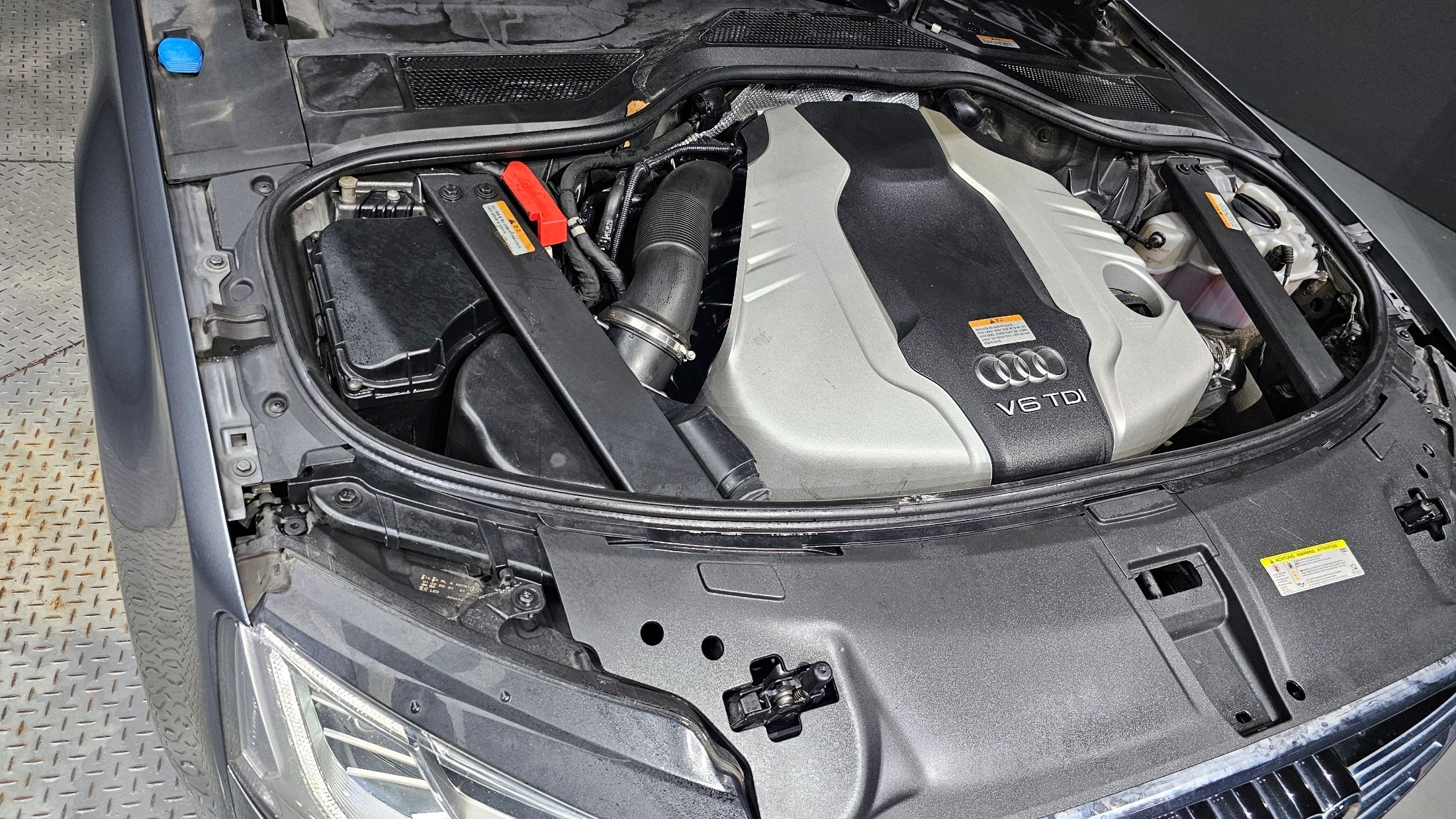 AUDI A8 2014