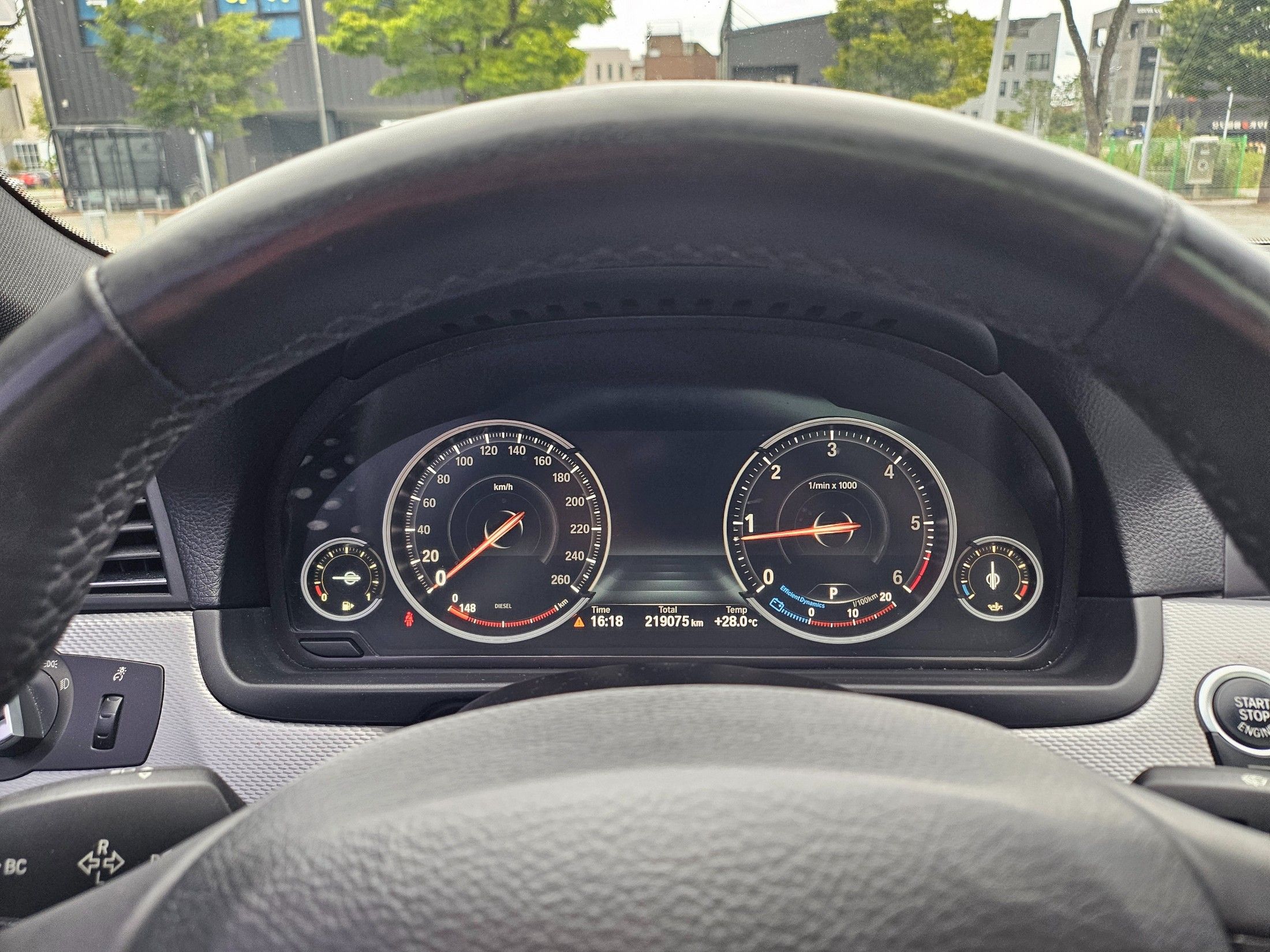 BMW 5-SERIES F10 2013