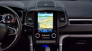 SAMSUNG QM6 2017