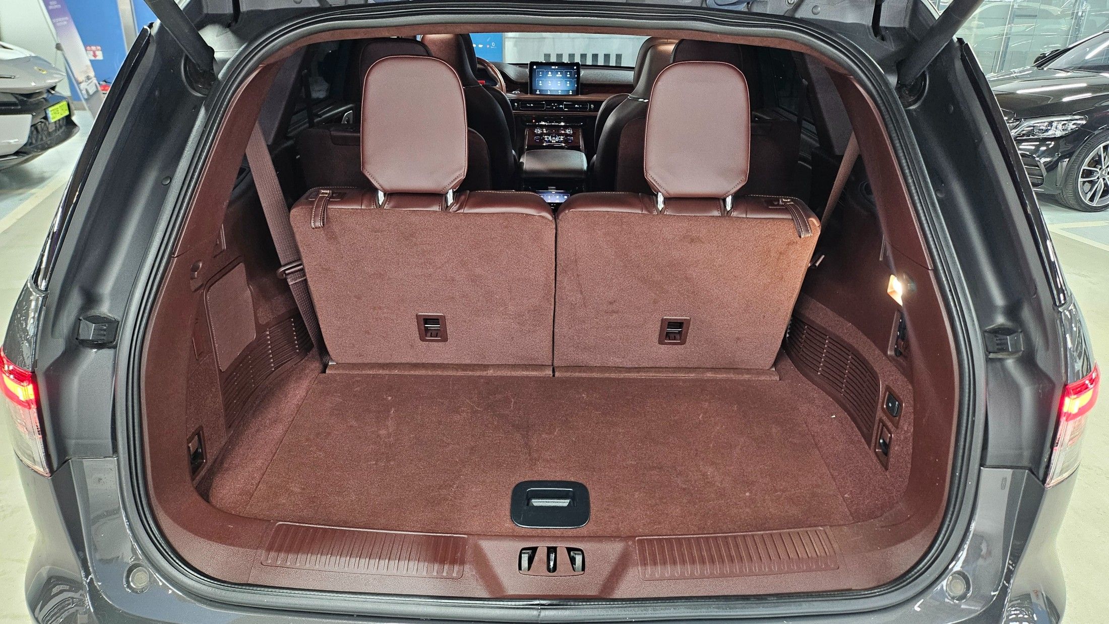 LINCOLN AVIATOR 2023