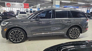 LINCOLN AVIATOR 2023