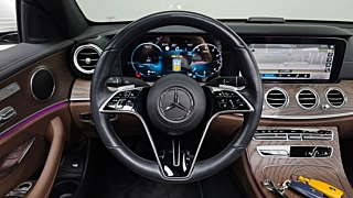 MERCEDES BENZ E-CLASS W213 2021