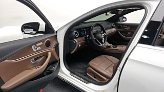 MERCEDES BENZ E-CLASS W213 2021