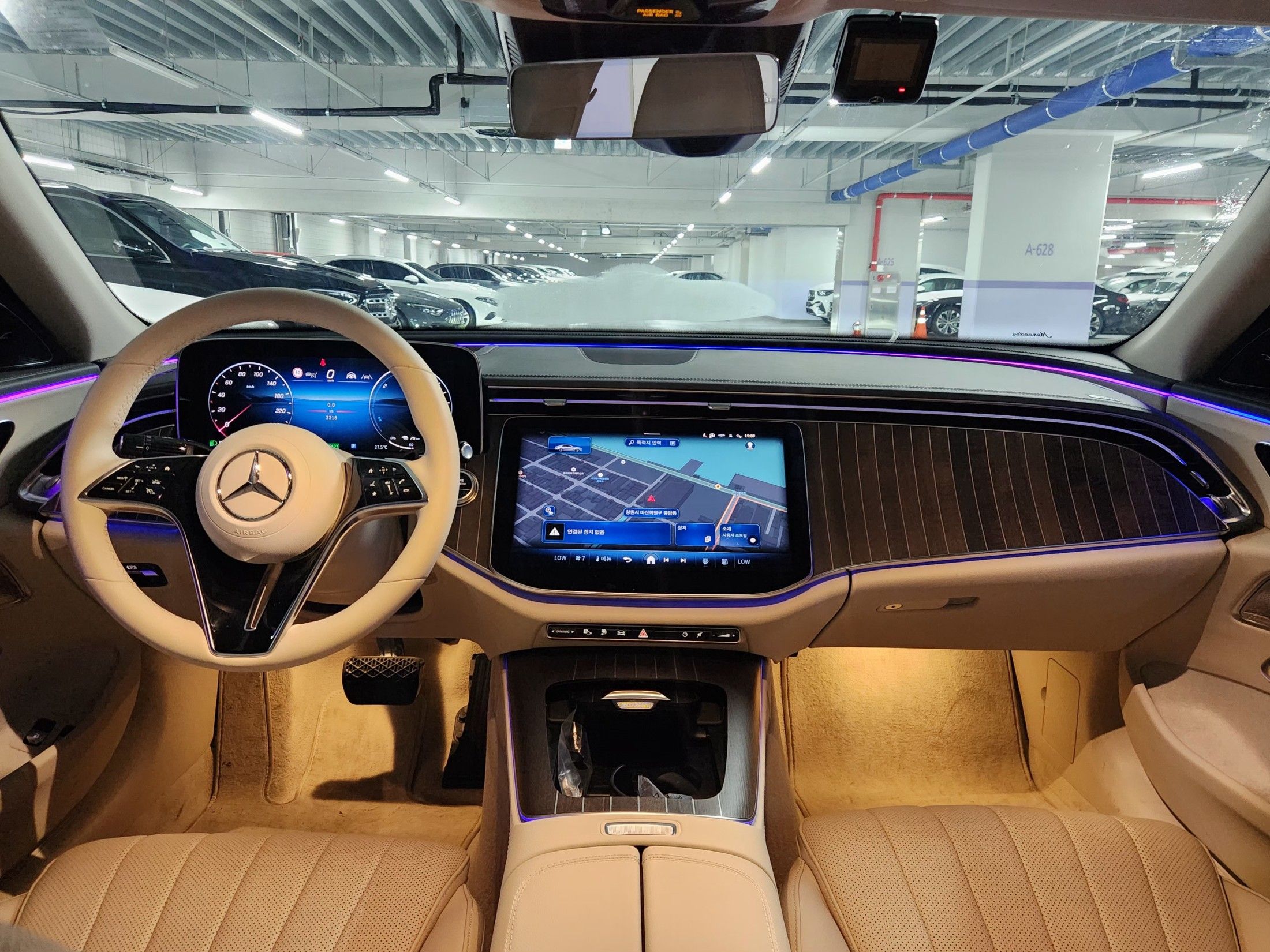 MERCEDES BENZ E-CLASS W214