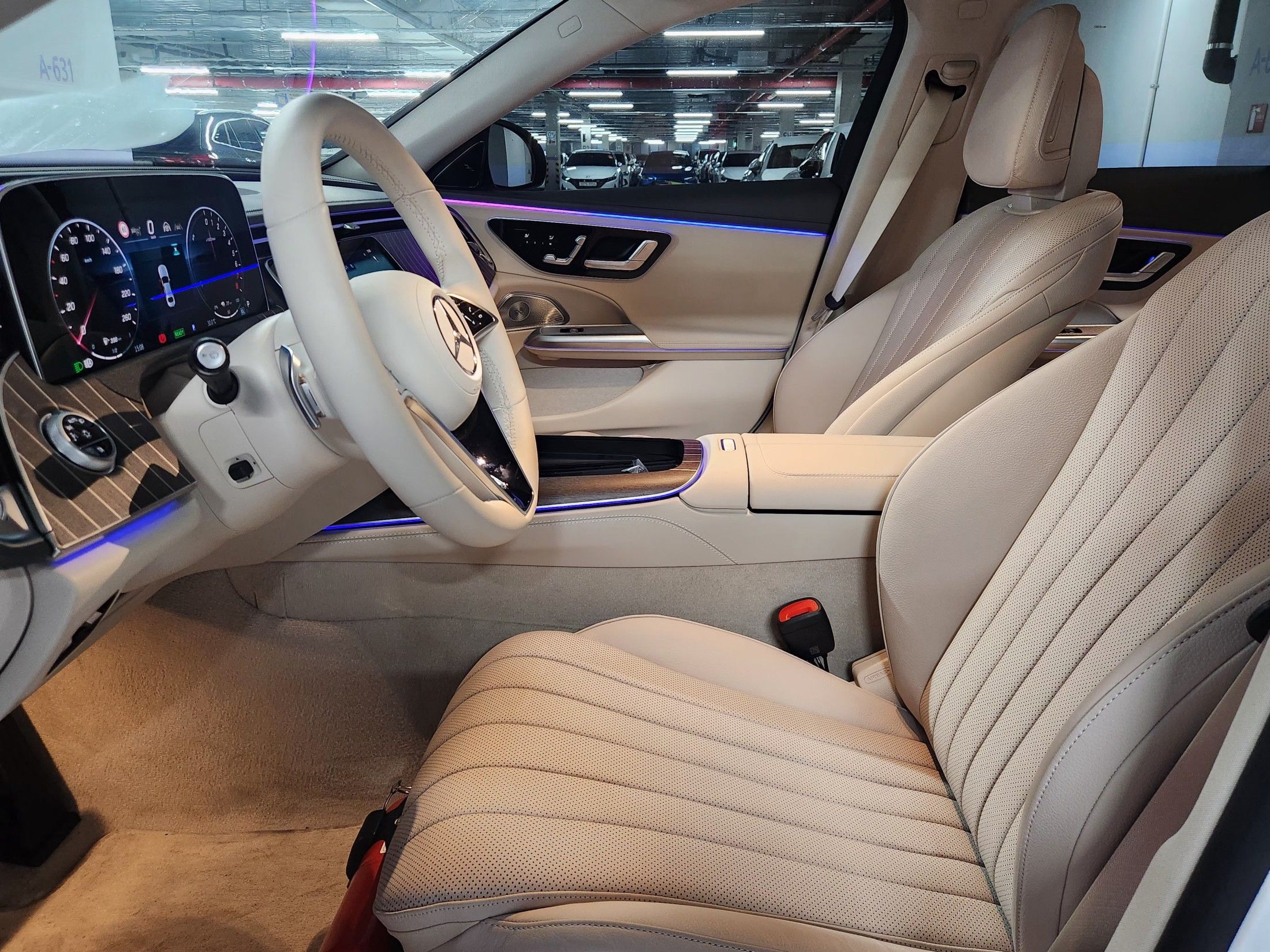 MERCEDES BENZ E-CLASS W214