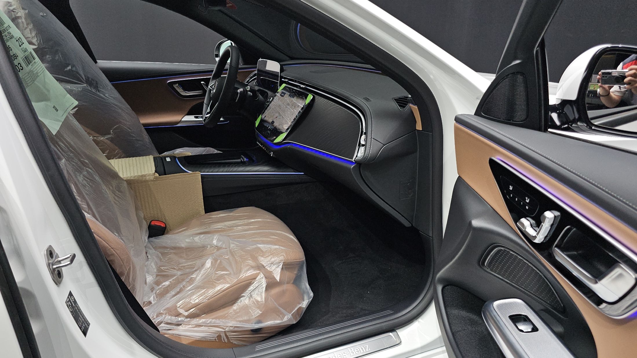 MERCEDES BENZ E-CLASS W214