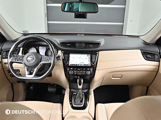NISSAN X-TRAIL 2018