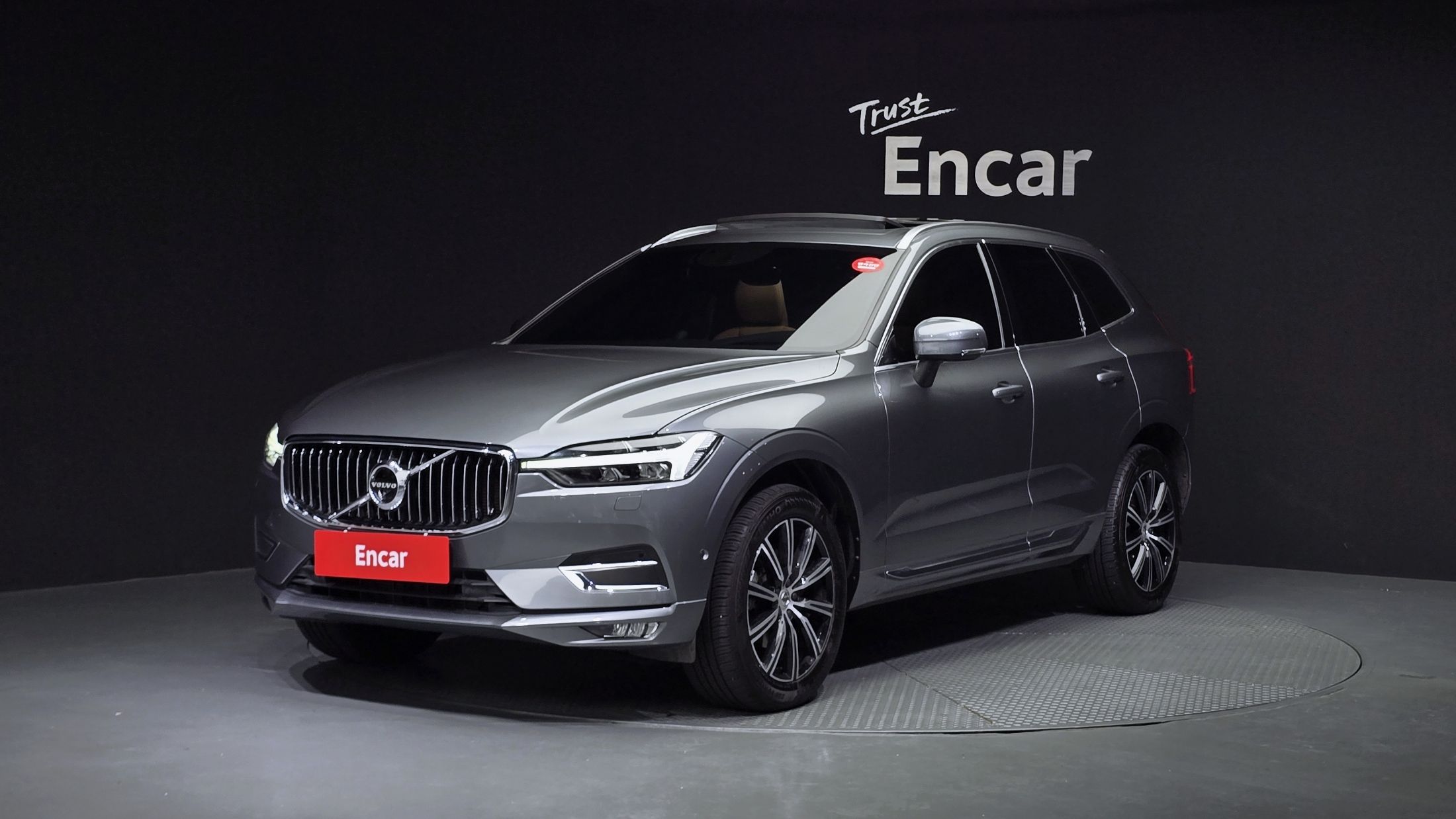 VOLVO XC60 2021