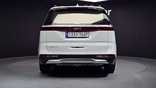 KIA CARNIVAL 2023