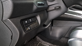 NISSAN LEAF ZE1 2019