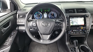 TOYOTA CAMRY 2016