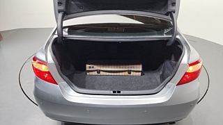 TOYOTA CAMRY 2016