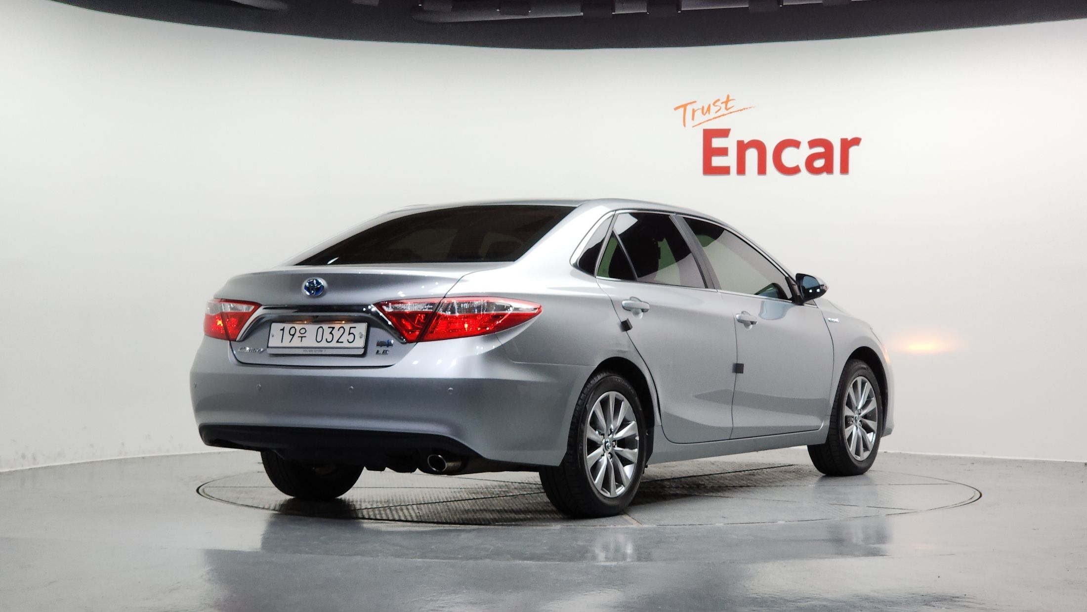 TOYOTA CAMRY 2016