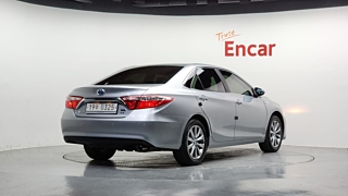TOYOTA CAMRY 2016