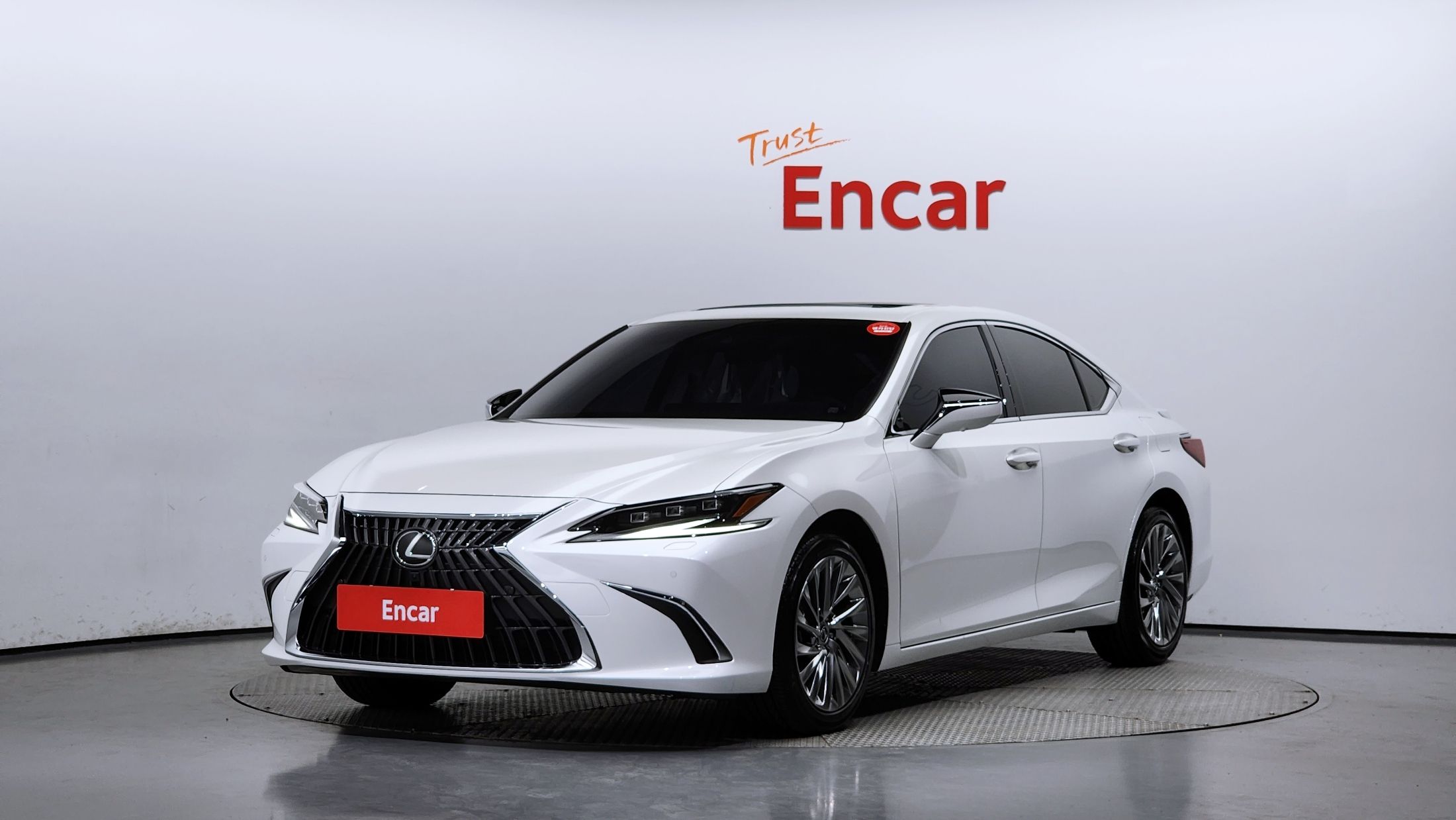 LEXUS ES300H 2024