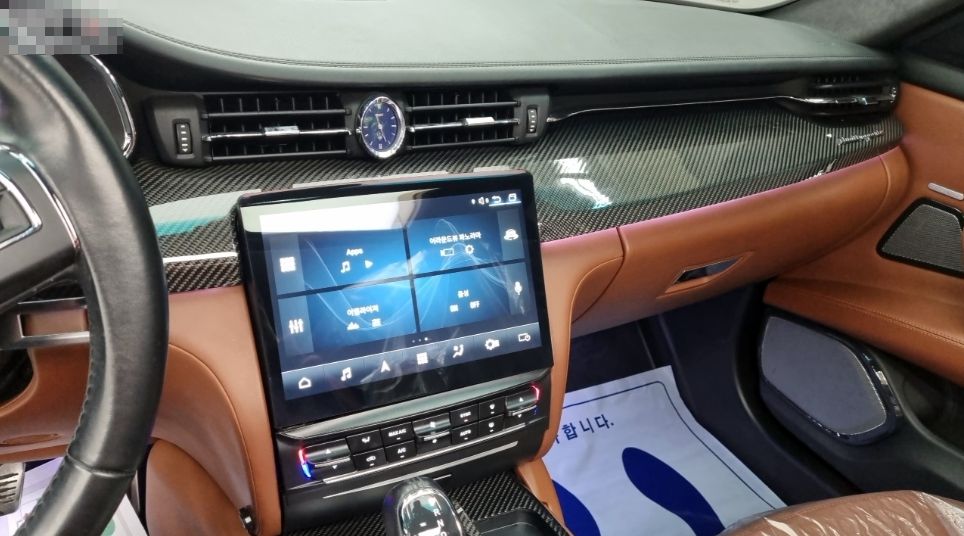 MASERATI QUATTROPORTE 2014