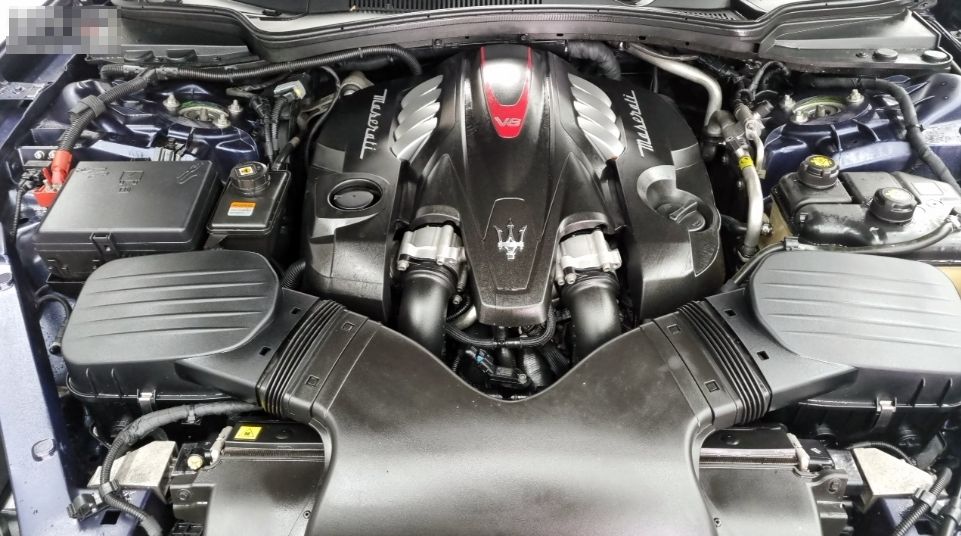 MASERATI QUATTROPORTE 2014