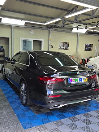 MERCEDES BENZ E-CLASS W213 2021