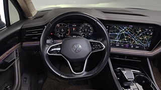 VOLKSWAGEN TOUAREG 2021
