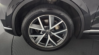 VOLKSWAGEN TOUAREG 2021