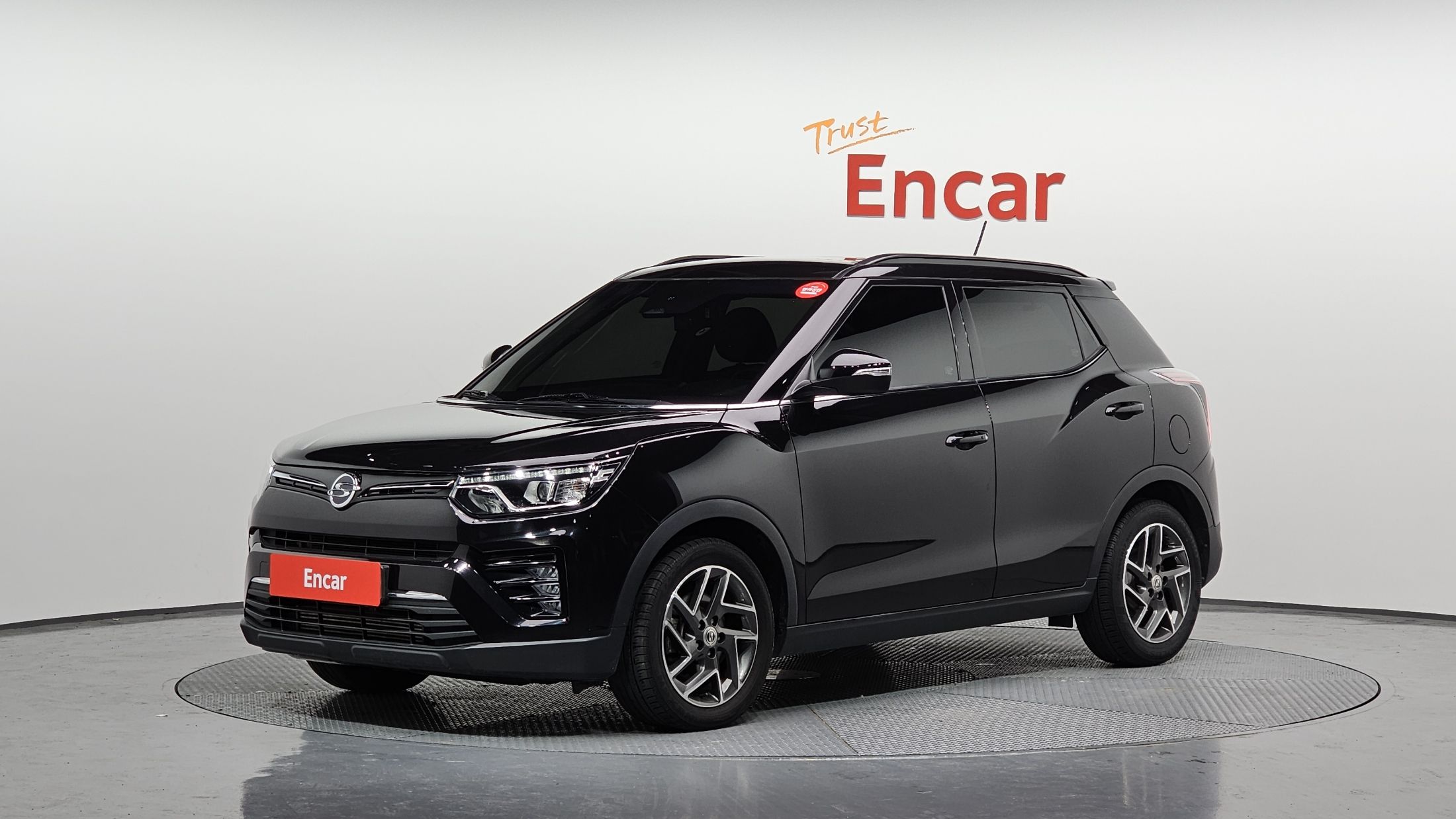 SSANGYONG TIVOLI VERY NEW 2022