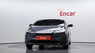 TOYOTA PRIUS 2024