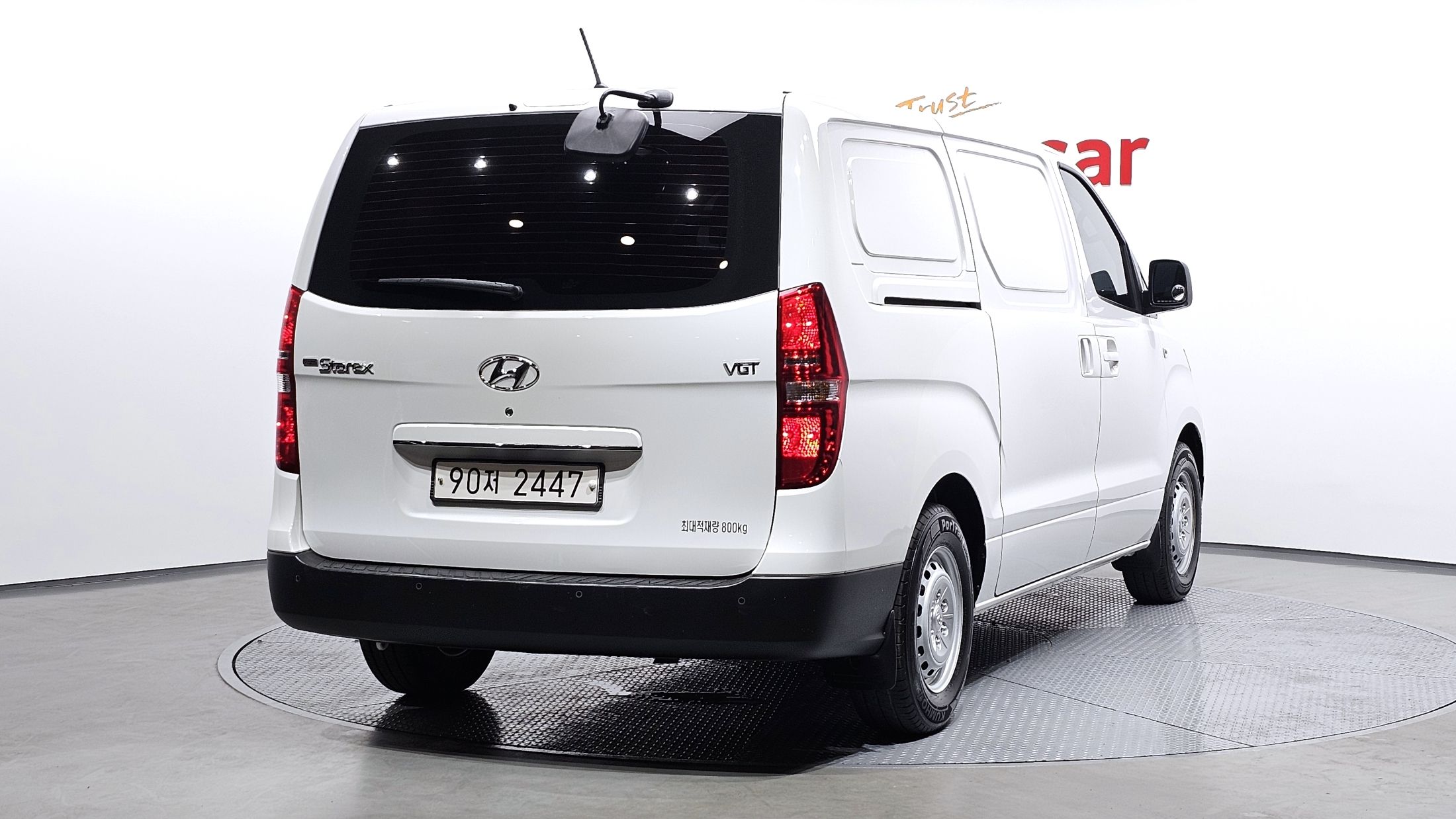 HYUNDAI STAREX GRAND 2021
