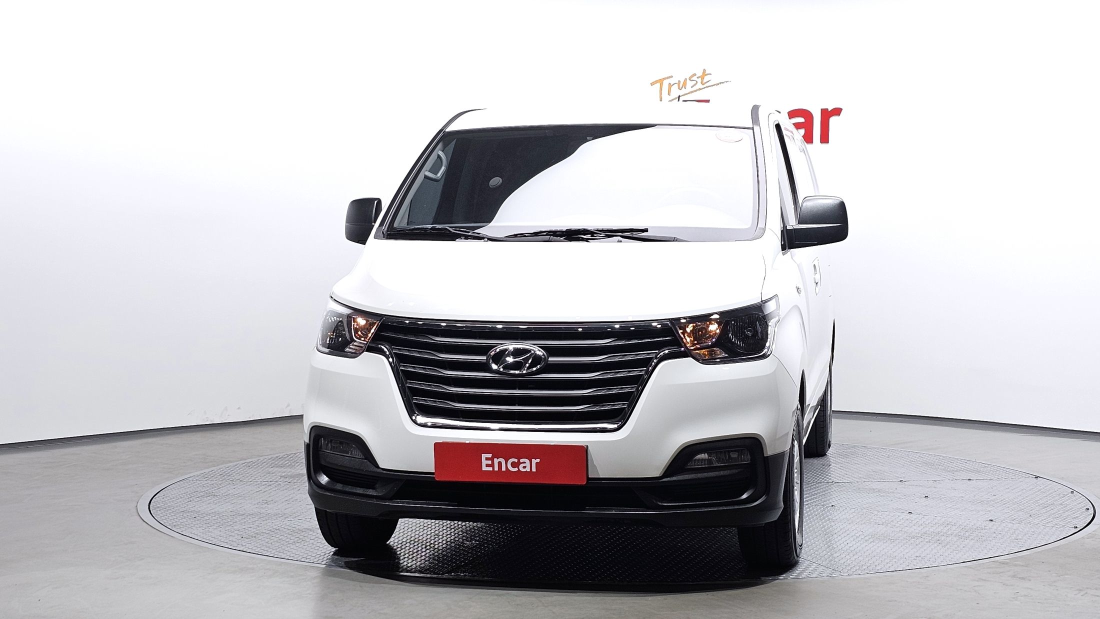 HYUNDAI STAREX GRAND 2021