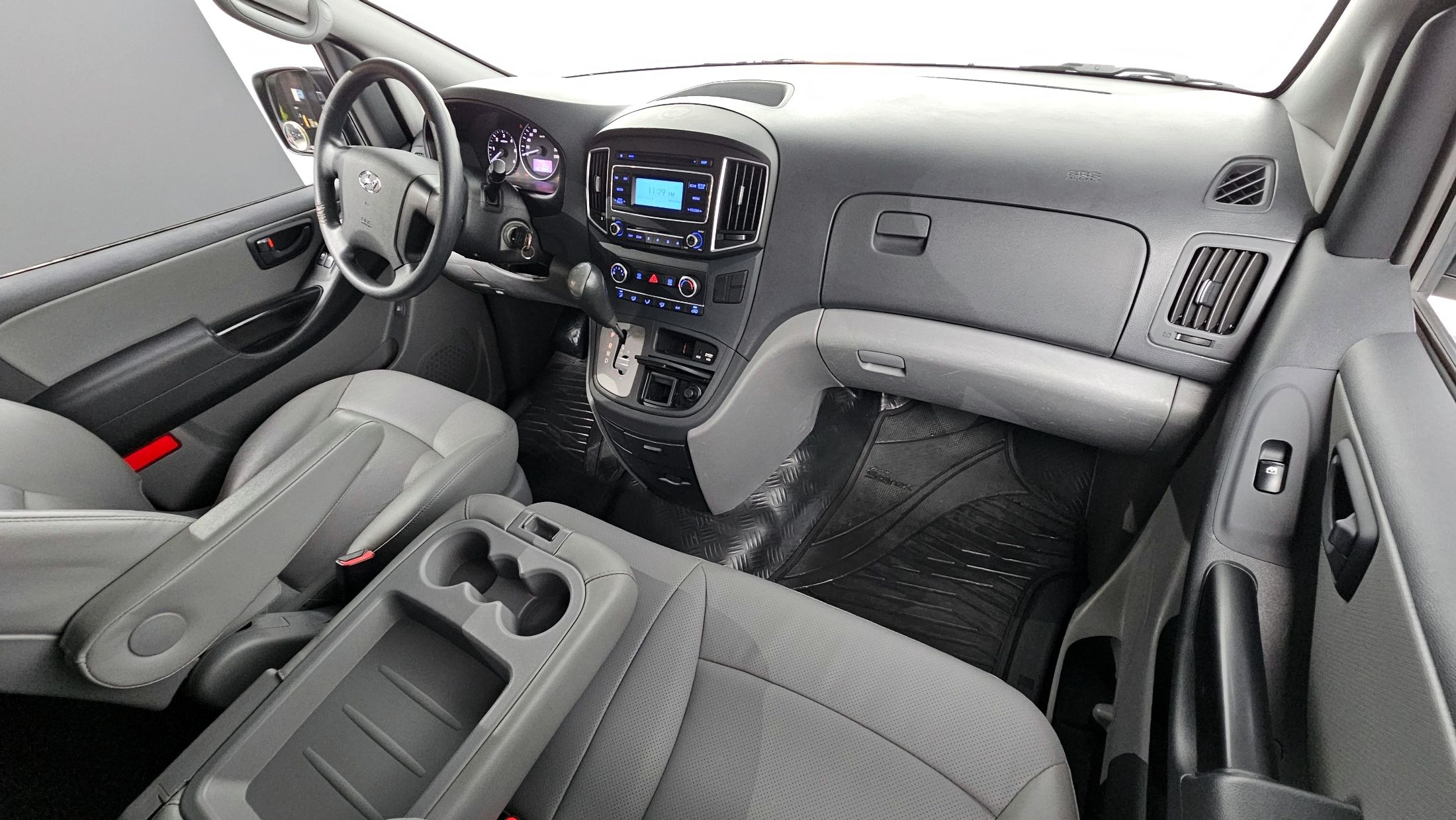 HYUNDAI STAREX GRAND 2021