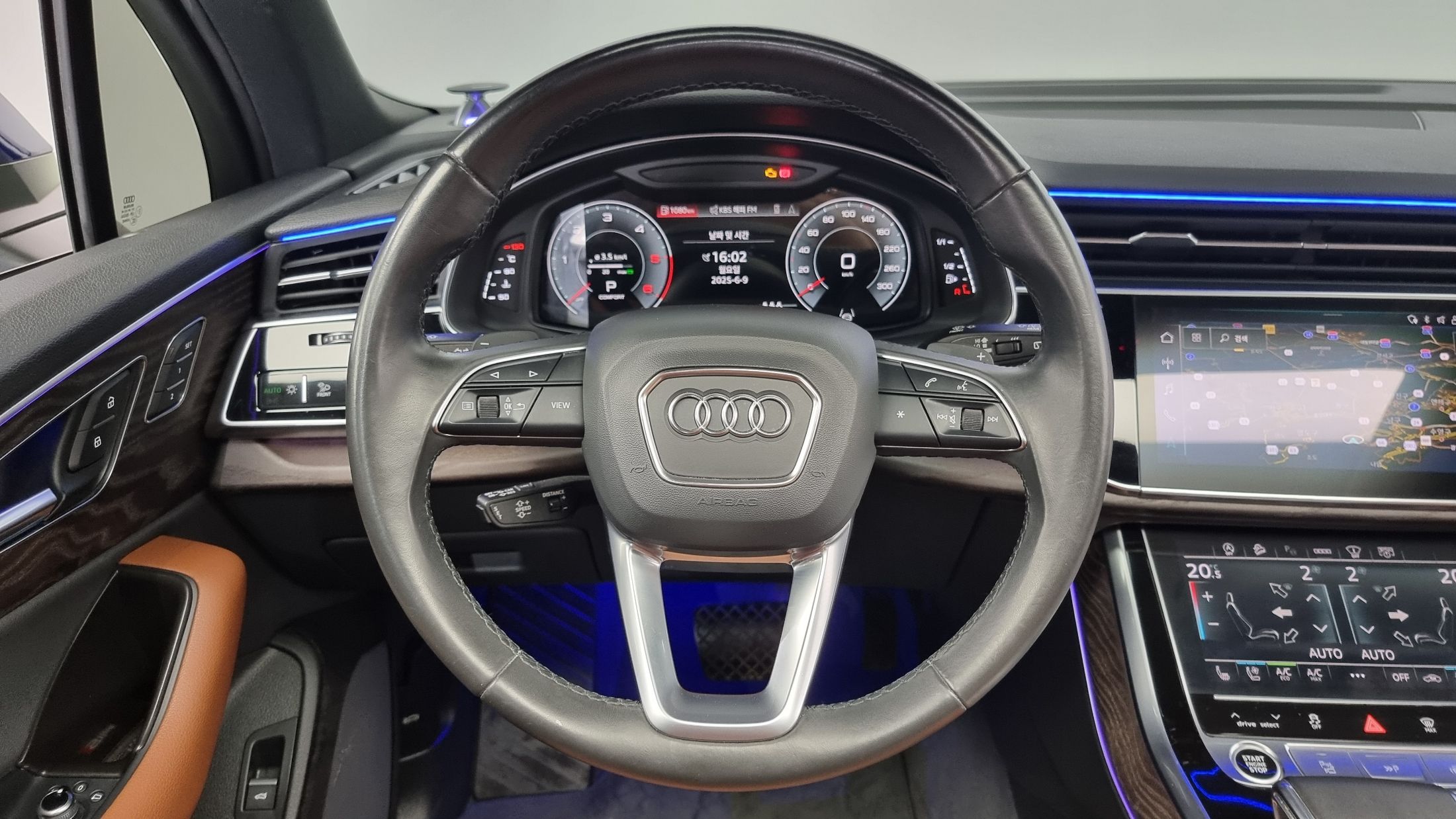 AUDI Q7 4M 2021